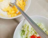 Hình bước làm 1 của món Salad cà chua (hoa tuylip)