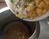 લીલી ડુંગળી અને બટાકા નું શાક (Lili Dungri Bataka Shak Recipe In Gujarati) રેસીપી સ્ટેપ2ફોટો