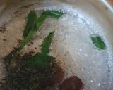 Foto langkah ke 2 dari resep Wedang teh PaKur (Pandan kurma).
