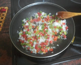 Foto del paso 1 de la receta: Super bocadillo de lomo adobado con verduras, queso y mayonesa