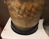 A picture of step 5 of Hummus.