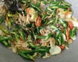 Foto langkah ke 4 dari resep Oseng Tempe Rebon Lombok Ijo.
