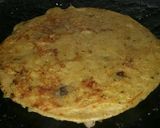 A picture of step 4 of Roti uttapam.