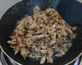 Foto langkah ke 1 dari resep Ayam kecap serbaguna (daging bisa dari sisa bikin kaldu MPASI).