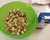 Hình bước làm 3 của món Snack từ vỏ bánh sandwich