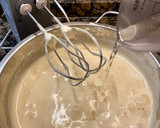 Foto del paso 7 de la receta Bizcocho esponjoso con harina de coco y glaseado de licor de coco