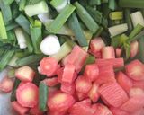 લીલી ડુંગળી નું શાક(Green onion Shak Recipe in Gujarati) રેસીપી સ્ટેપ1ફોટો