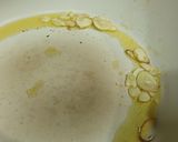 A picture of step 1 of Stir-Fried Razor Clams with Water Spinach.