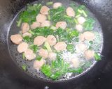 Foto langkah ke 4 dari resep Sayur caisim mix bakso.