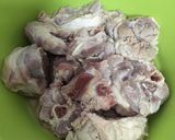 A picture of step 1 of Bún Riêu Cua Ốc Mọc for the Weekend.