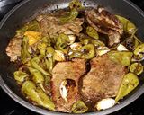 Foto del paso 2 de la receta: Hígado de potro con ajos y pimientos al garam masala