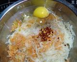 আলু-গাজরের পিজ্জা (Potato Carrot Pizza Recipe in Bengali) রেসিপির ধাপ 2 ছবি