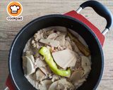 Gambar langkah 9 resipi Umbut Kelapa Masak Lemak Putih.
