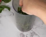 A picture of step 4 of Coriander & mint dip.