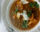 A picture of step 9 of Matar paneer.