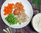 Hình bước làm 1 của món Cơm chiên chôm chôm