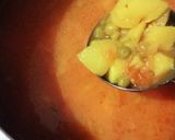 A picture of step 4 of Tamatar matar Aloo ki sabji.