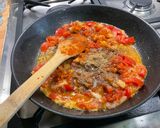 Une image de l'étape 14 de Riz à l’agneau, tomates, poivron, citron et épices.