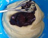 Foto langkah ke 6 dari resep Zebra Butter Cake.