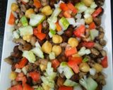 नट्स एण्ड वेजी सैलेड (Nuts and veggie salad recipe in Hindi) रेसिपी चरण 4 फोटो