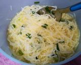 Foto langkah ke 3 dari resep Bihun Dadar.