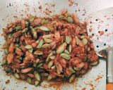 Foto langkah ke 4 dari resep Sambel baby cumi pete.