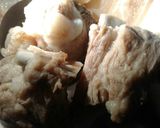 Hình bước làm 3 của món Canh dưa chua sườn non