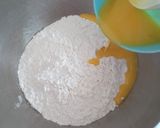 Foto langkah ke 2 dari resep Pastel isi bihun.