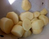 A picture of step 2 of Bread rolls with fried egg.