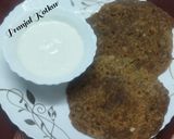 A picture of step 8 of Jowar-Bajri Thalipeeth.