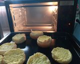 Foto langkah ke 3 dari resep Burger mini.