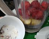 عکس مرحله 1 از دستور اسموتی میوه ای