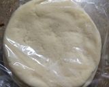 A picture of step 1 of Chicken pita.
