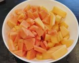 A picture of step 2 of Muskmelon and papaya salad.