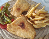 Foto del paso 2 de la receta: Gallo frito con patatas y pimientos😋