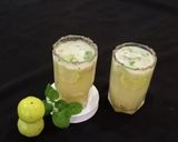 A picture of step 4 of Amla mint Mojito.