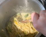 A picture of step 4 of Linguine-ish (vegan).