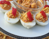 Foto del paso 3 de la receta: Huevos rellenos de atún