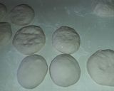 Foto del paso 2 de la receta: Pre pizzas para vender