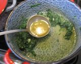 Krémes spenót velouté 🌿 tojással 🍳 és tejszínnel 🥛 recept fázis 4 fotója