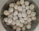 Foto langkah ke 1 dari resep Cilok goang ala mom' eartha.