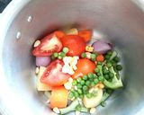 A picture of step 2 of Vegetables Soup.