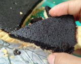 Foto langkah ke 6 dari resep Pie Brownies Oreo Teplon tanpa Telur.