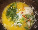 A picture of step 2 of Omelette egg roll.