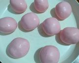 Foto langkah ke 4 dari resep Bugis Mandi Merah Putih.