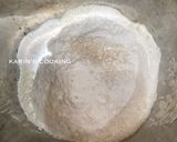 Foto langkah ke 1 dari resep Eggless Bread.