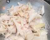 Hình bước làm 2 của món Canh chua măng cá hú