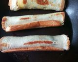 Foto langkah ke 4 dari resep Banana Roll Bread.
