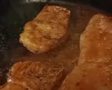 A picture of step 4 of Moroccan chicken steak.
