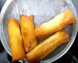 A picture of step 6 of Spinach and Cheese Spring Rolls.